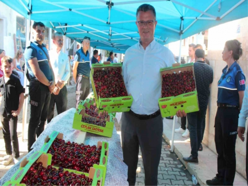 Manisa'da yılın en güzel kirazı seçildi.