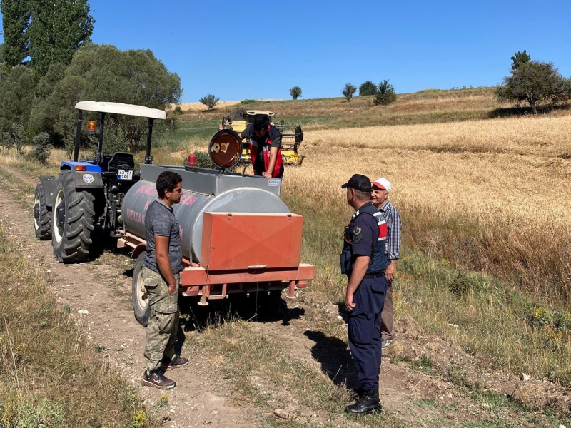 Dumlupınar’da biçerdöver hasat çalışmalarına denetleme!