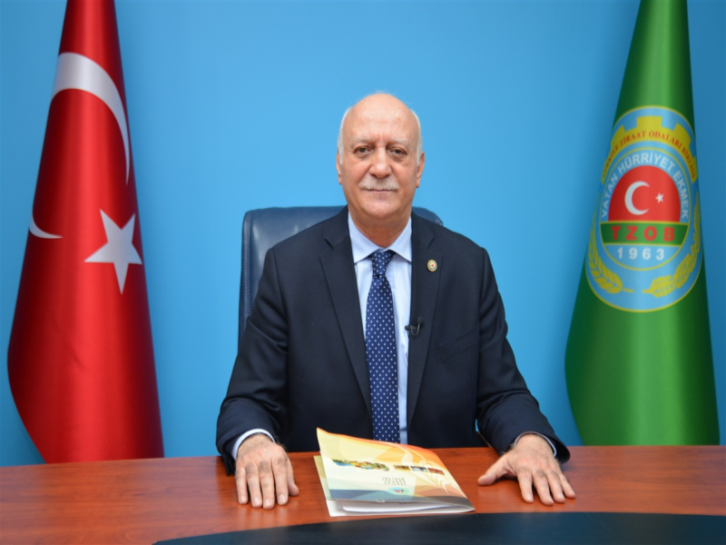TZOB Genel Başkanı Bayraktar'dan kuraklıktan etkilenen tarlalara inceleme